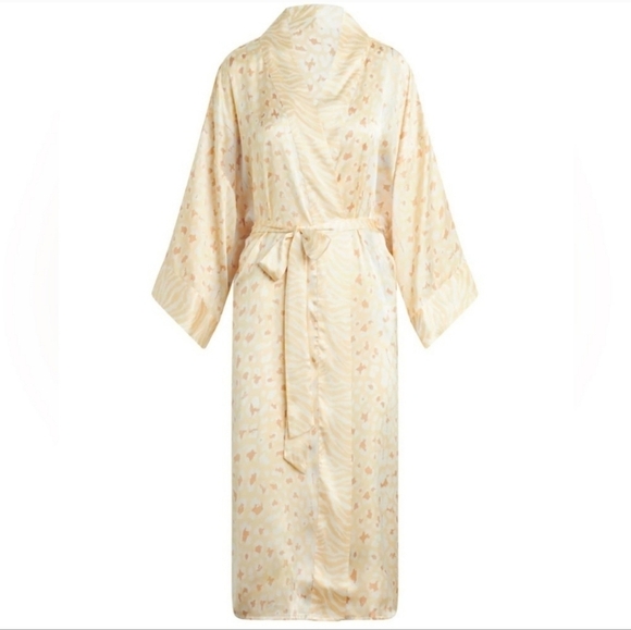 SHOW ME YOUR MUMU x CURATEUR The Harlow Robe Animal Print Silky One Size Belted - Picture 1 of 13
